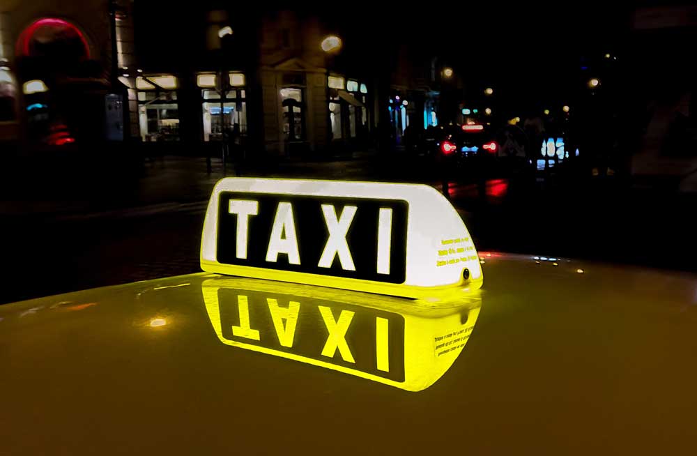 Taxi Zamárdi